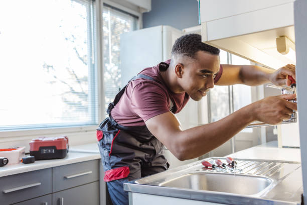 Best Clogged Drain Plumber  in Delmont, PA